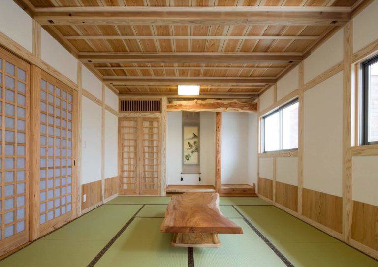 幕板、一枚板、絞丸太